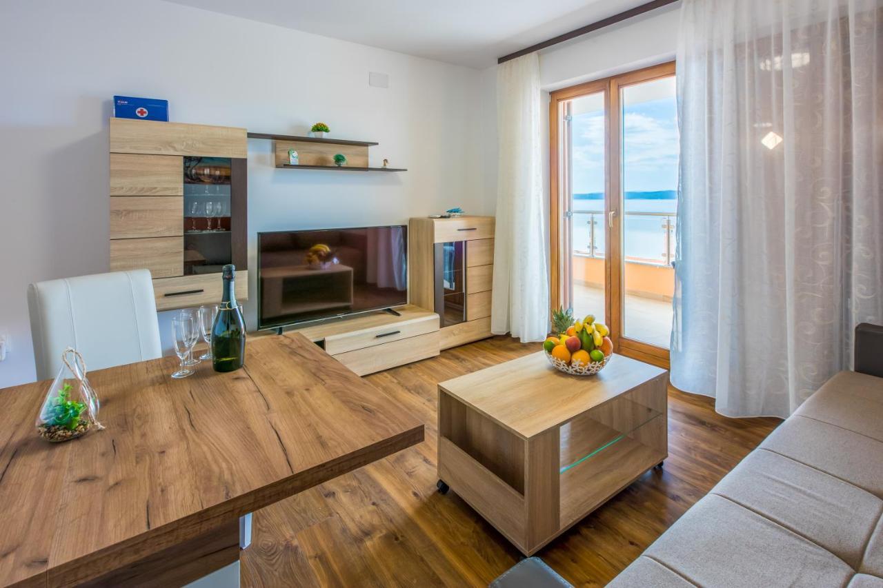House View Apartment Novi Vinodolski Exterior foto